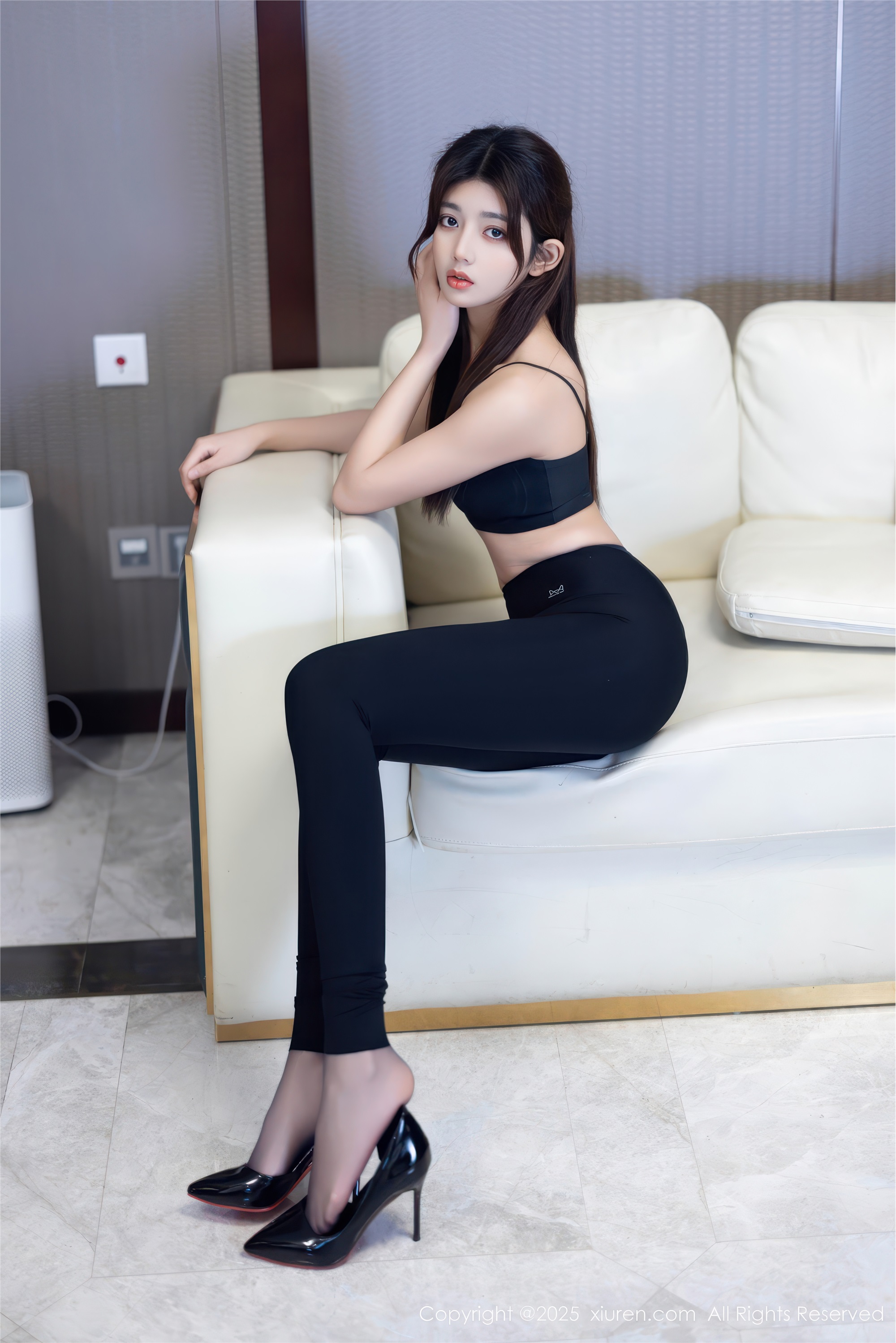 Xiuren秀人网 2025.11.21 NO.11015 姜冉冉_Renee@